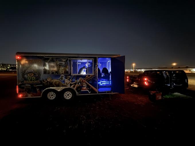 najnowsze wiadomości o firmie Drzwi Expo zamknięte, ale my nie skończyliśmy: Misja ratunkowa na parkingu  0